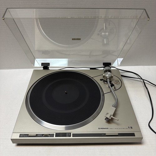 Pioneer 200 turntable - pioneer,
