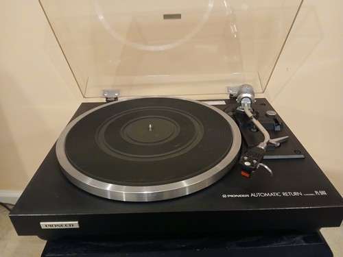Pioneer vintage turntable - pioneer,