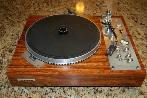 Pioneer 570 and - pl,