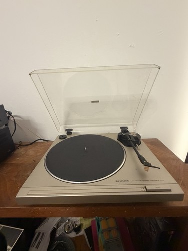 Pioneer stereo turntable - pl-2,